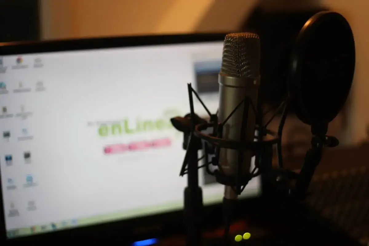 12 Segment Ideas For Your Comedy Podcast – Comedypreneur